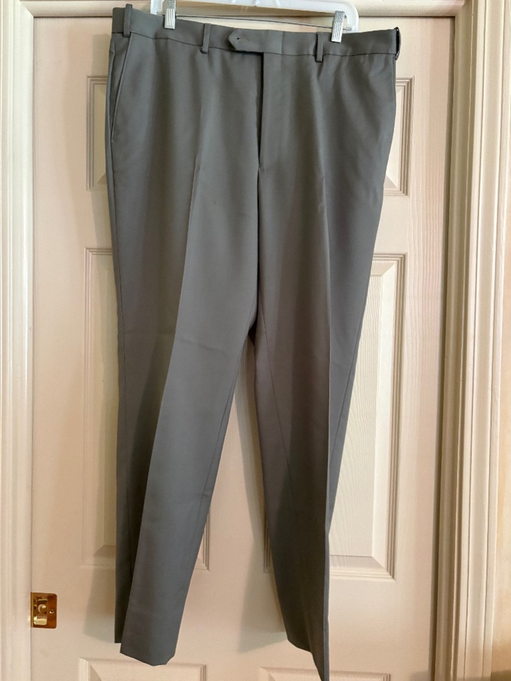 Mens Hart Schaffner and Marx Slacks, 38R, 31 inseam